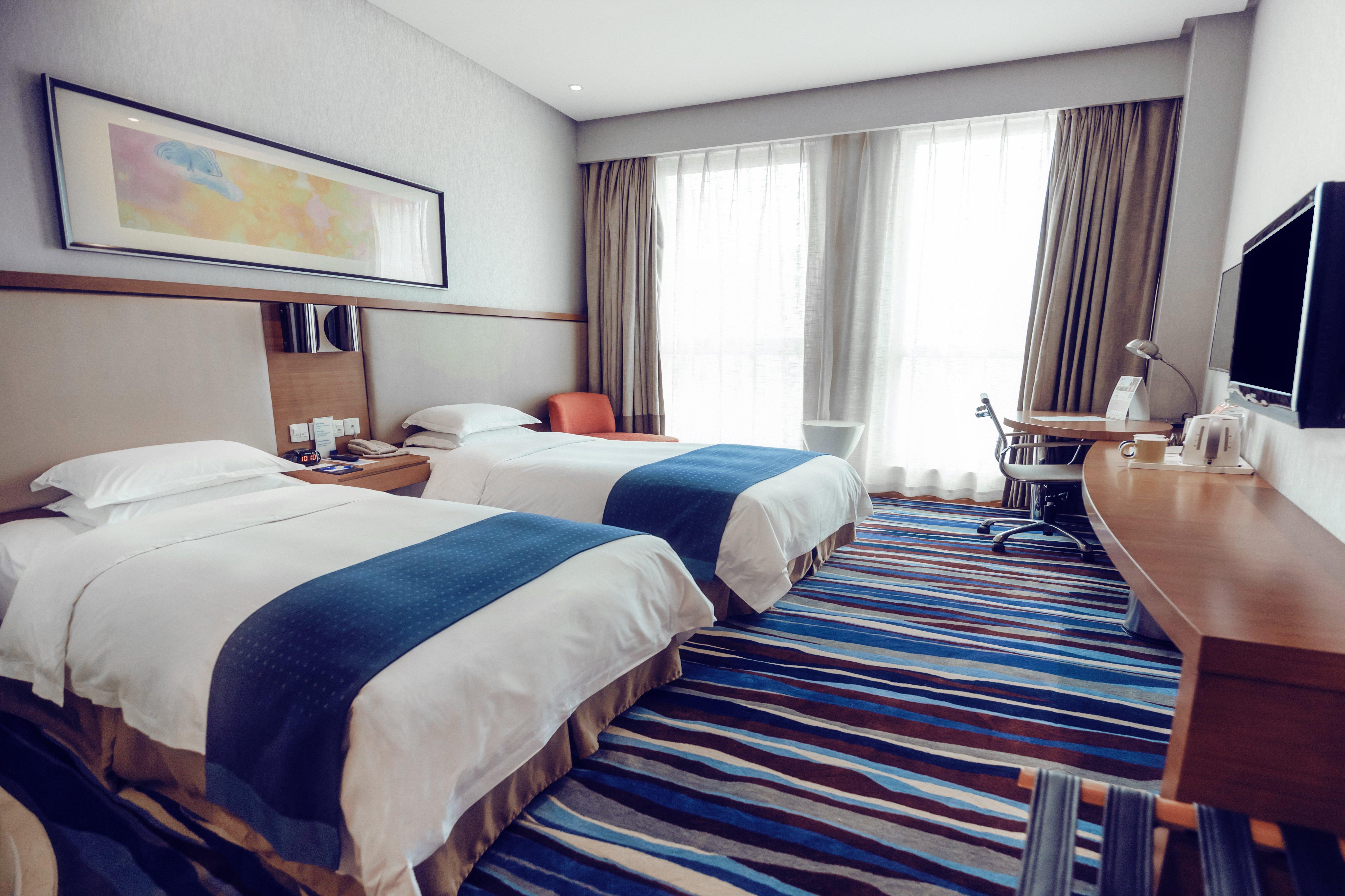 Holiday Inn Express Chongqing Guanyinqiao By Ihg Εξωτερικό φωτογραφία